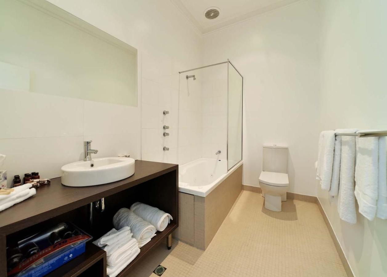 Ikon Hotel Burnie Kültér fotó